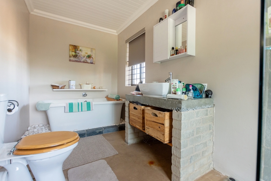 3 Bedroom Property for Sale in Long Acres Country Estate Western Cape